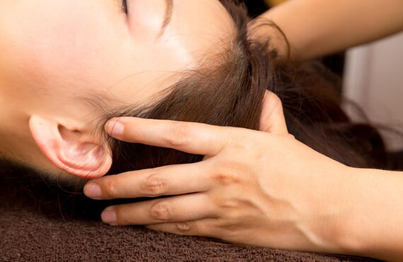 ドライヘッドスパで癒す | さいたま市大宮区のタイ古式マッサージならAsian Healing Salon sabaijai